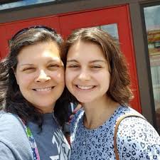 Ashley Marlow (@CounselorCxn)