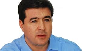 Venezuela sends opposition leader back to jail, expels Ecuadoran lawmakers 