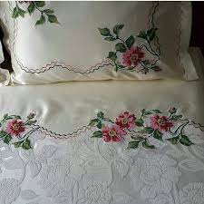 Zeynep Adli Kullanicinin Etamin Panosundaki Pin Aplike Tasarimlar Boncuk Nakis Desenleri Nakis Tasarimlari