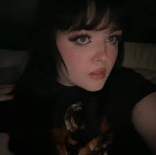 for f&b (festivals) can we wear bracelets? curious about permanent bracelet  chains