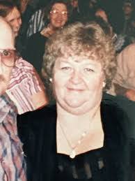 Elsie Gill's Instagram, Twitter & Facebook