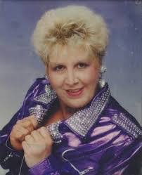 Vicki Steele's Instagram, Twitter & Facebook