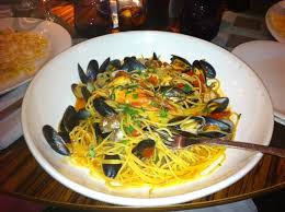 Ajouter le basilic, persil, et le sel et poivre au goût. Spaghetti Aux Fruits De Mer Picture Of La Villa D Este Nice Tripadvisor