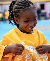 Hope Watts's Instagram, Twitter & Facebook