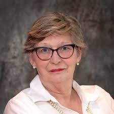 Heather Riehl's Instagram, Twitter & Facebook