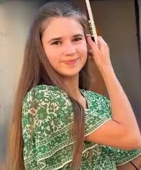 😍Most beautiful Karolina Protsenko🎻