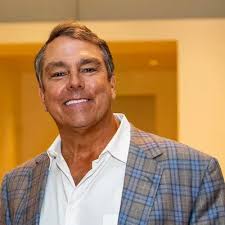 170 Agents in Fort Worth Office, 5049 Edwards Ranch Road