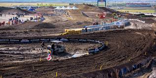 In this video we show you how to build a dirt bike track in your backyard along with how to build a small dirt bi. Names Of Supercross And Motocross Track Sections Motosport