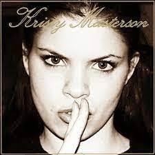 Kris Masterson's Instagram, Twitter & Facebook