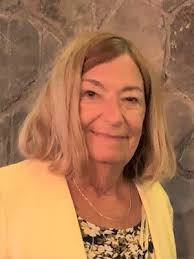 Brenda Lightner's Instagram, Twitter & Facebook