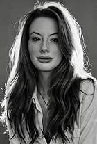 Jennifer Evans's Instagram, Twitter & Facebook