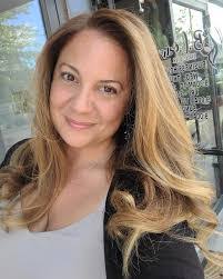 Christine Rowley's Instagram, Twitter & Facebook