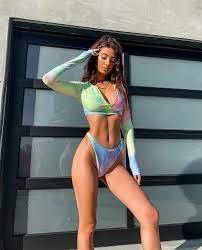 Francesca Farago: Too Hot To Handle | @francesca.farago OnlyFans Review  (Leaks, Nudes, Videos) | fanscribers.com