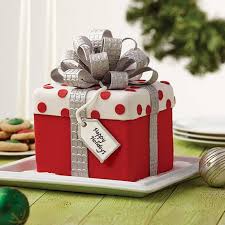 Christmas Gift Box Fondant Cake With Bow Recipe Gift Box Cakes Christmas Cake Decorations Christmas Cake