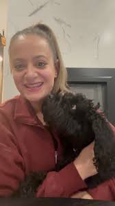 When your dog interrupts your reel making. 🐶🐾🗣️♥️ , #vocolove  #voiceassessment #singinglessons #singinglessonsonline #voicetraining  #taniasavelli #voiceeducation #estillvoicetraining #vocalhealth ...