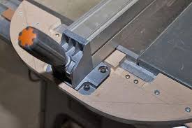 Fix For Ridgid R4512 Table Saw Fence By Freixas Lumberjocks Com Woodworking Communi Holzbearbeitungs Projekte Holzarbeiten Plane Holzbearbeitung Werkbank