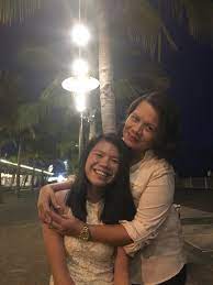 Base notes are musk, sandalwood, cashmeran and orris. Kdzpi6 Gatyjwm