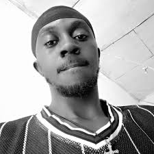 How to inbox a girl I'm interested in without being afraid?