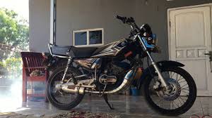 Tips, modifikasi serta info terkini mengenai komponen dan aksesori kendaraan bermotor. Gambar Modif Rx King Standar Minimalis 2019 Modifretro