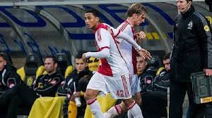 Ezra walian menjalani debut bersama almere city fc. Video Selain Ezra Walian Pemain Ajax Amsterdam Ini Berdarah Indonesia Begini Penampilannya Surya Malang