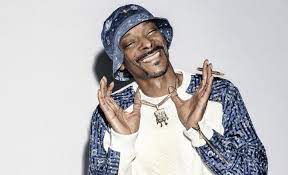 Snoop dogg (formerly snoop doggy dogg as well as snoop lion) is a rapper from long beach, california. Snoop Dogg Infos Tickets