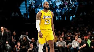 Los angeles lakers forward anthony davis underwent an mri today. Lakers Lebron James Puts Unreal Passing On Display In Another Triple Double Performance In Win Over Nets Cbssports Com
