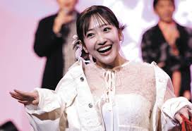 Bruna Dos Anjos bucetinha - raw and personal