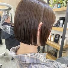 小林 完 k i l l aさんのスナップ ナチュラル ボブ ショートボブ 切りっぱなしボブ ミニボブ killa代表 スタイリスト 雑誌 ヘアメイク セミナー講師などの外部でも幅広く活躍中 ショート ボブのカットを得意としてます ハイライト 3dカラー グラデーシ