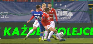 Jeśli piłkarz wisły kraków rafał boguski zagra w sobotę z piastem gliwice, będzie to jego 200. Jest Decyzja Ws Sedziego Jakubika Po Meczu Wisla Krakow Piast Gliwice Pilka Nozna Sport Pl