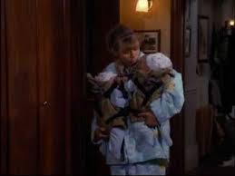 Lucy Singing To The Twins 7th Heaven Worship Music Singing