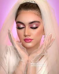 makeupbyroya/میکاپ آرتیست رویاصادقی‎