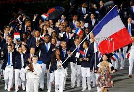 Paris désignée ville hôte des jo 2024. Histoire Du Porte Drapeau Des Jeux Olympiques