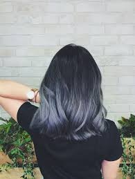 Pin Oleh Emily Weiss Di Hairs Di 2020 Ide Warna Rambut Gaya Rambut Pendek Rambut Warna Warni