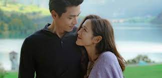 Vor 1 tag · dilansir melalui kbizoom, pada 15 maret edaily menyebut bahwa acara pernikahan hyun bin dan son ye jin bukan 30 maret, melainkan 31 maret, mundur satu hari dari yang sebelumnya heboh beredar di kalangan penggemar. Son Ye Jin My Current Love Is My First Love Korb