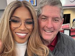 What a great time in Columbia, SC watching the women's basketball team  score all over Oklahoma. Shared a few words about Cheslie with Ray Tanner  (retired USC Athletic Director). #GoCocks. #FamilyTime