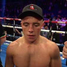 Warren: Saunders to vacate WBO title to challenge refusal of licence