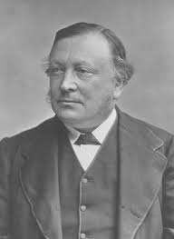 Latikismikis: El brazo "listo" de la Ley (1)