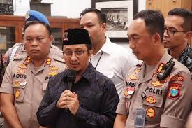 The description of ceramah ustadz yusuf mansur. Ustad Yusuf Mansur Mengaku Lega Usai Jalani Pemeriksaan