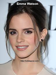 Apr 15 Emma Watson French Born British Actress Was Born Today For More Famous Birthdays Http Holiday Emma Watson Beautiful Emma Watson Makeup Emma Watson