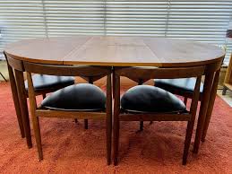 The hart reclaimed wood extending dining table has a welcoming farmhouse style. Mid Century Danish Roundette Dining Table Chairs Set By Hans Olsen For Frem Rojle 1960s Set Of 7 For Sale At Pamono