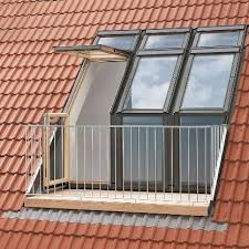 Eckmayer Fenster Turen Sonneschutz Insektenschutz Loggia Und Balkonverbauten Baumeisterarbeiten Dachbalkon Hausrenovierung Fenster Und Turen