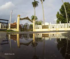 Kedah royal mausoleum or langgar royal mausoleum (malay: Kedah Tourism Makam Diraja Langgar Bersebelahan Dengan Facebook