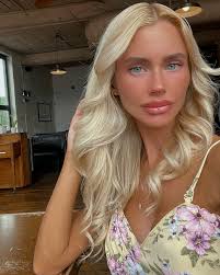 Bridget Coffey (@elegant_chanel) • Instagram photos and videos