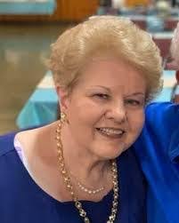 Lillie Dale's Instagram, Twitter & Facebook