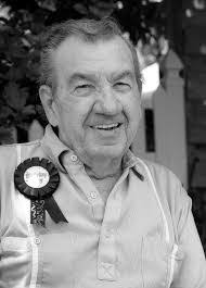 Terry Dillon's Instagram, Twitter & Facebook