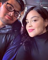 🎄GIVE AWAY NAVIDEÑO ÚLTIMO GIVE AWAY DEL AÑO!!🎄🎅🏼🎅🏼 🎅🏼🎁 Gánate 1  de nuestras 5 cajas navideñas para disfrutar en familia👨‍👩‍👧‍👧 🎁Cajas  con valor de $380. Incluye: 🎄Decoración de la caja, más sorpresa.