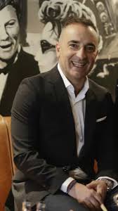 His birthday, what he did before fame, his family life, fun trivia facts, popularity rankings, and more. Carlos Carvalhal On Twitter Happy New Year To All My Friends