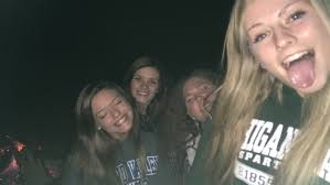 Emme Smith (@e_smith07)