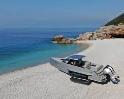 Iguana Yachts Functional Amphibious Boats Iguana Yachts Boat Yacht Boat Building