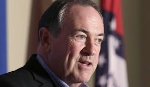 Mike Huckabee defends Kim Davis' denying marriage licenses to gay couples